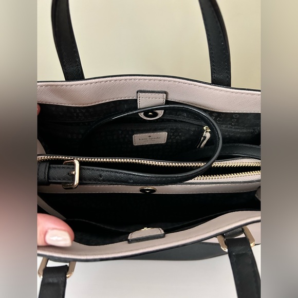 Kate Spade purse - Picture 3 of 5